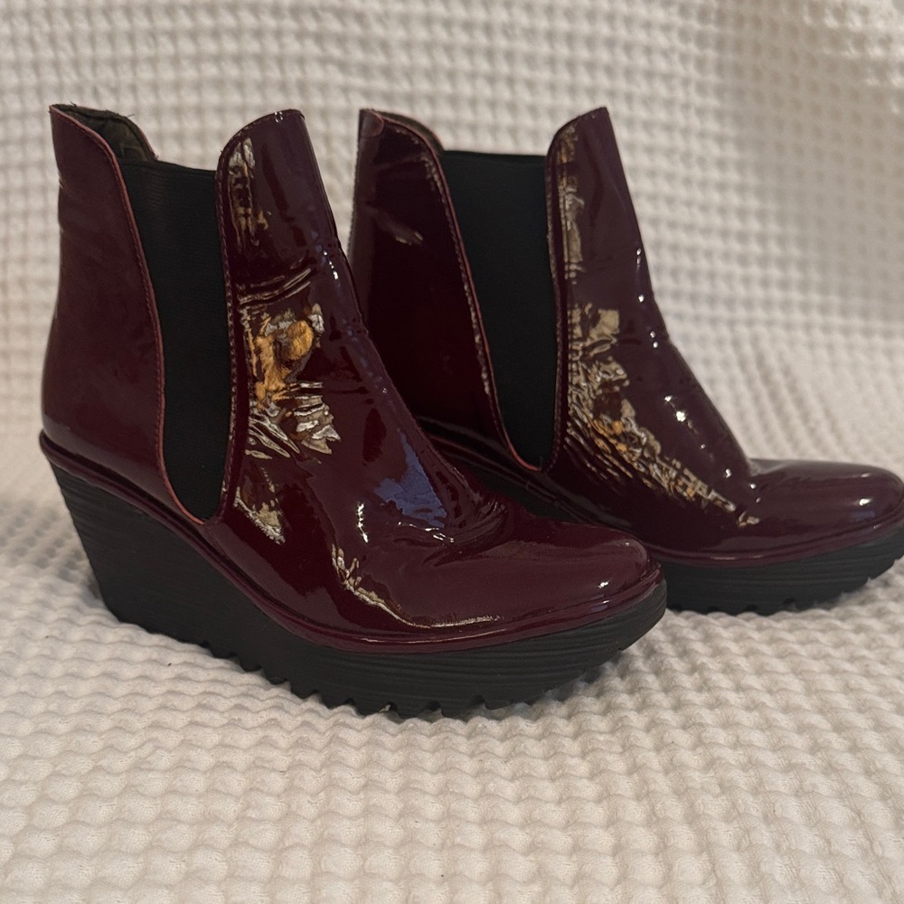 Fly London Glossy Maroon Wedge Boots Size 39